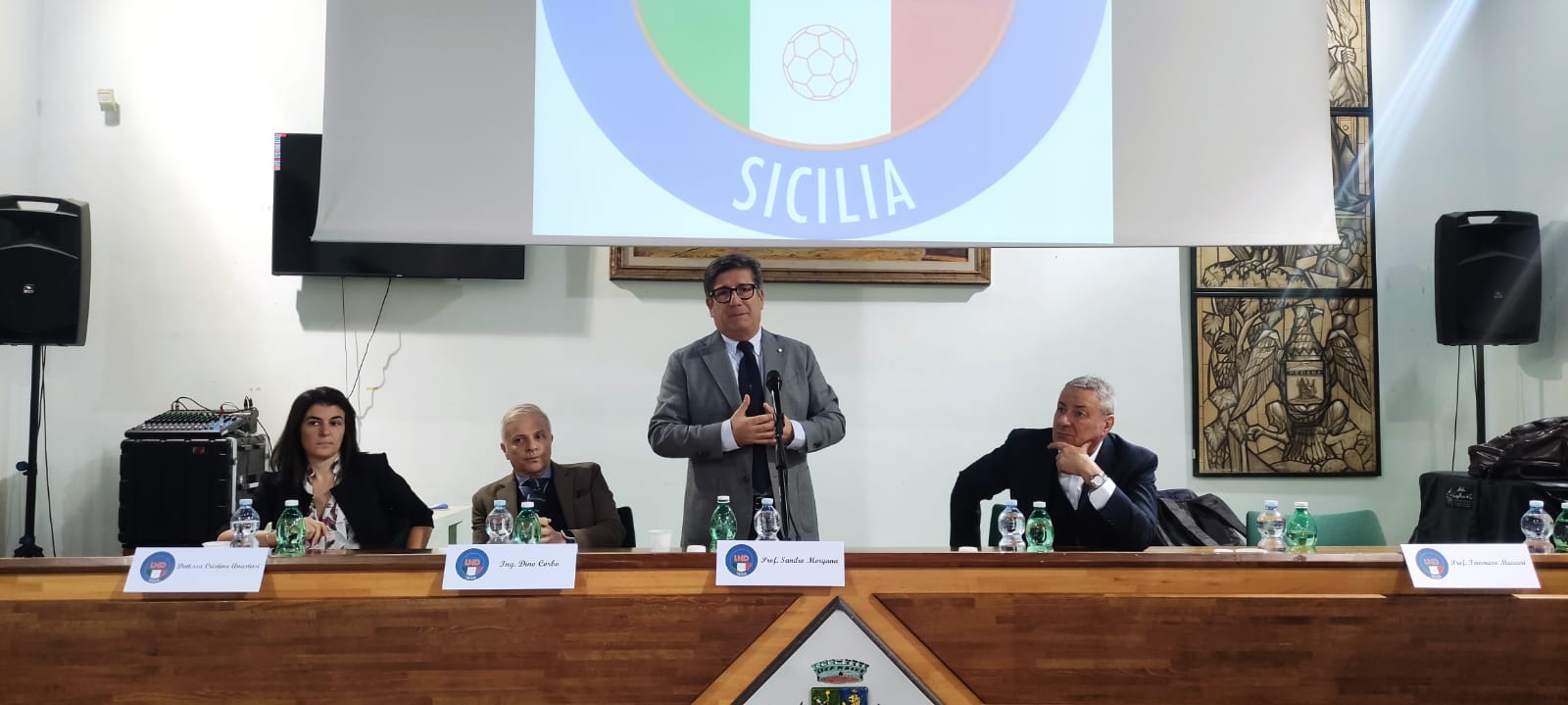Calcio. Figc Sicilia. Incontro arbitri-capitani al Centro Expo di Pedara. Il presidente Morgana: “Insieme per costruire un calcio migliore”
