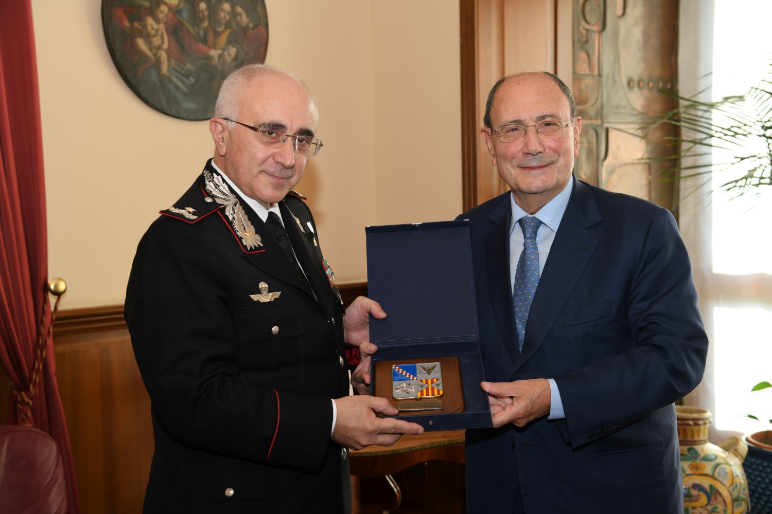 Palazzo d’Orléans, Schifani riceve il generale Castello comandante Legione Carabinieri Sicilia