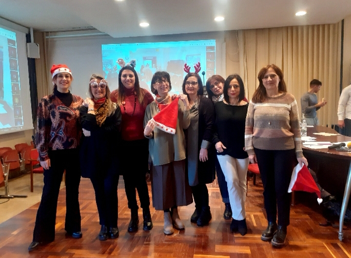 Caltanissetta, al Mottura “Christmas week” con cineforum, quiz e Karaoke di Natale