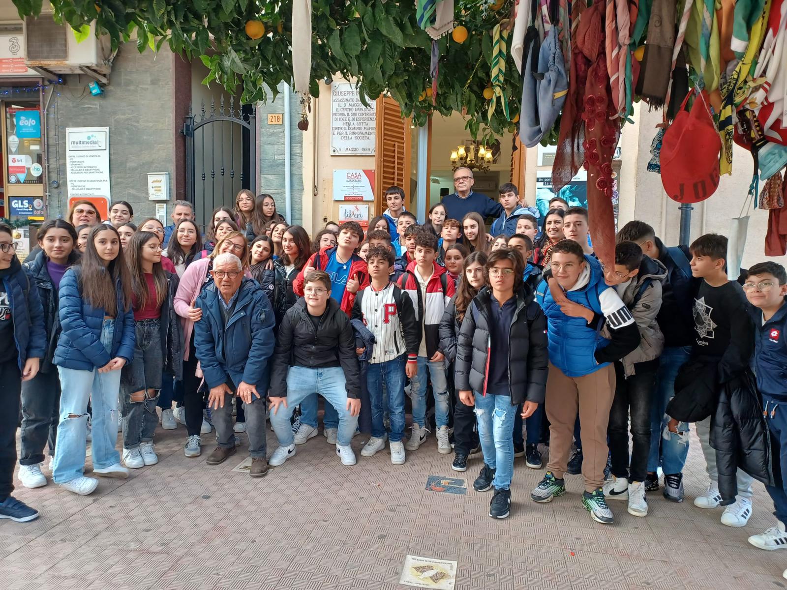 Scuola”Paolo Emiliani Giudici”: Il giardino della biodiversità e il valore etico della memoria storica