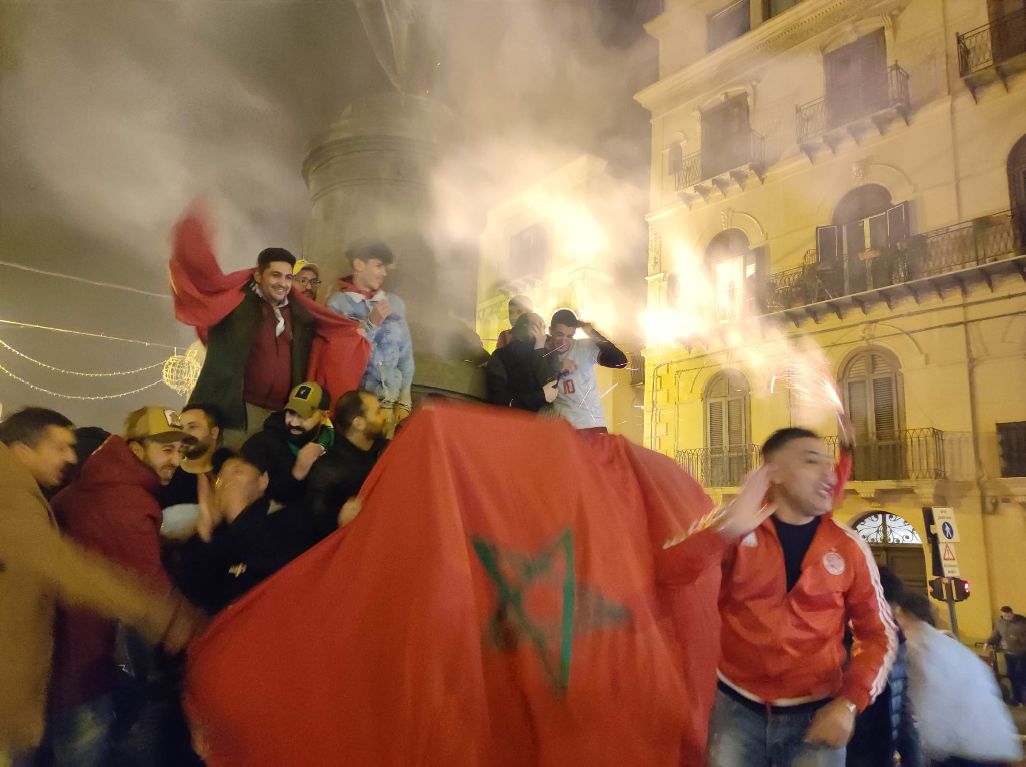 Qatar 2022, il Marocco elimina il Portogallo ed approda  in Semifinale: Caltanissetta in festa
