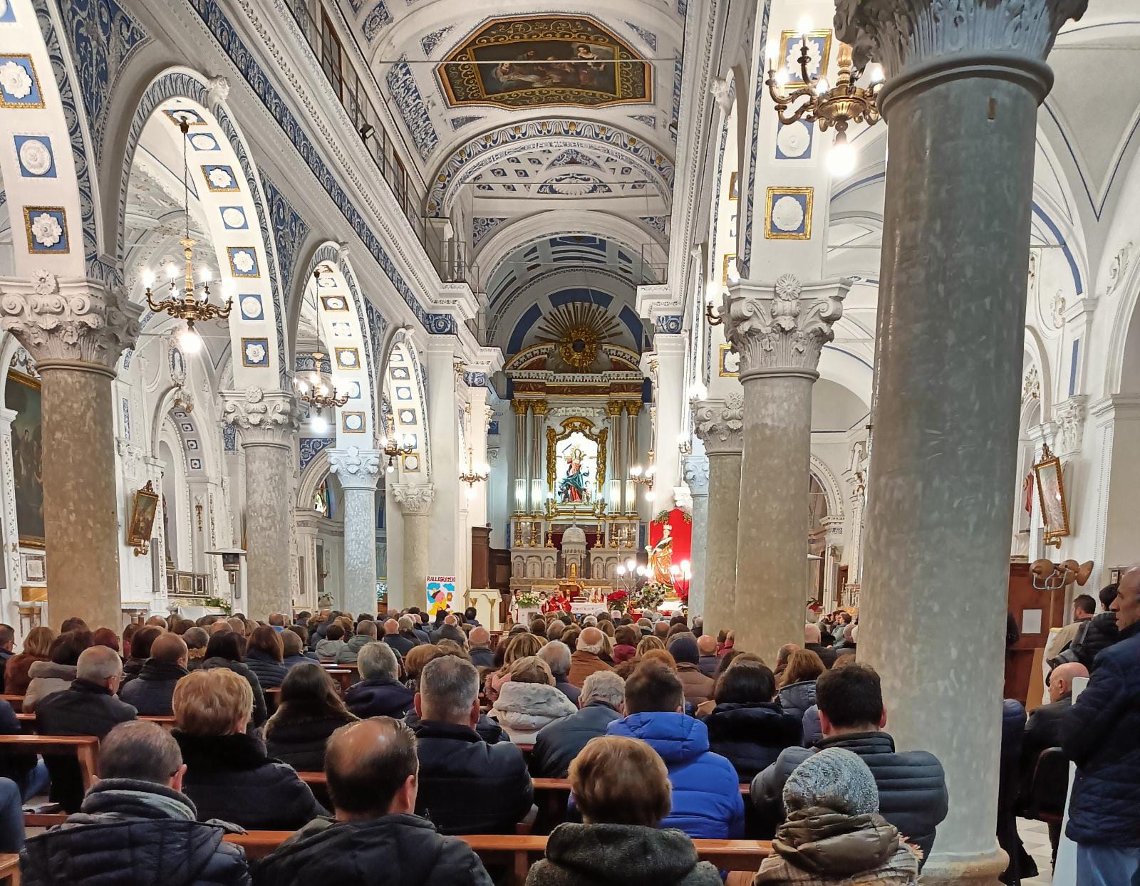 Mussomeli, alla Madrice il culto di Santa Lucia, distribuzione di cuccìa e melodie dei novenari matricesi.