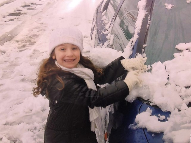 Caltanissetta. L’alunna Claudia Mele, del Liceo “Ruggero Settimo” ha vinto premio fotografico “Donare mi Dona”
