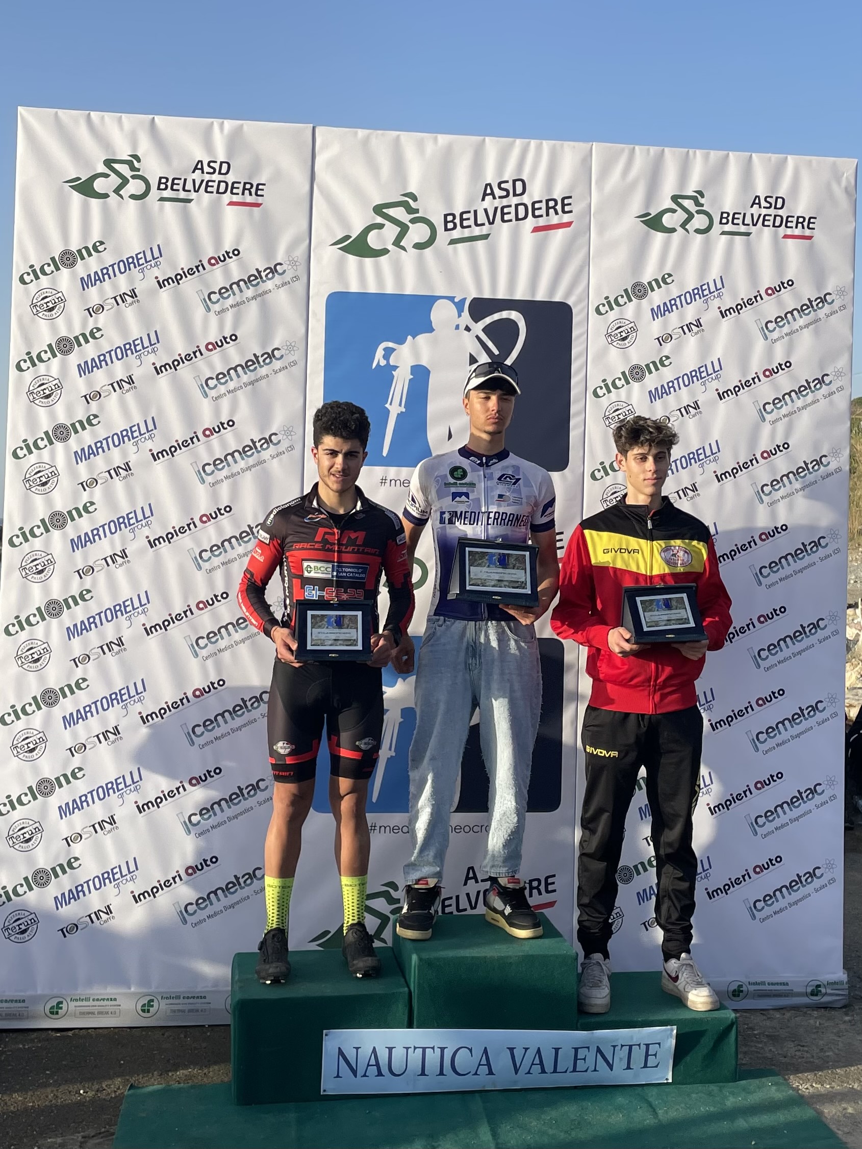 Mountain Bike. Il sancataldese Lo Monaco si laurea vice campione italiano al Mediterraneocross