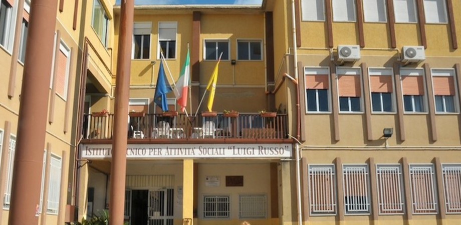 Caltanissetta, per 3 studentesse del “Russo” la menzione d’onore “plume d’or” dell’Alliances Français