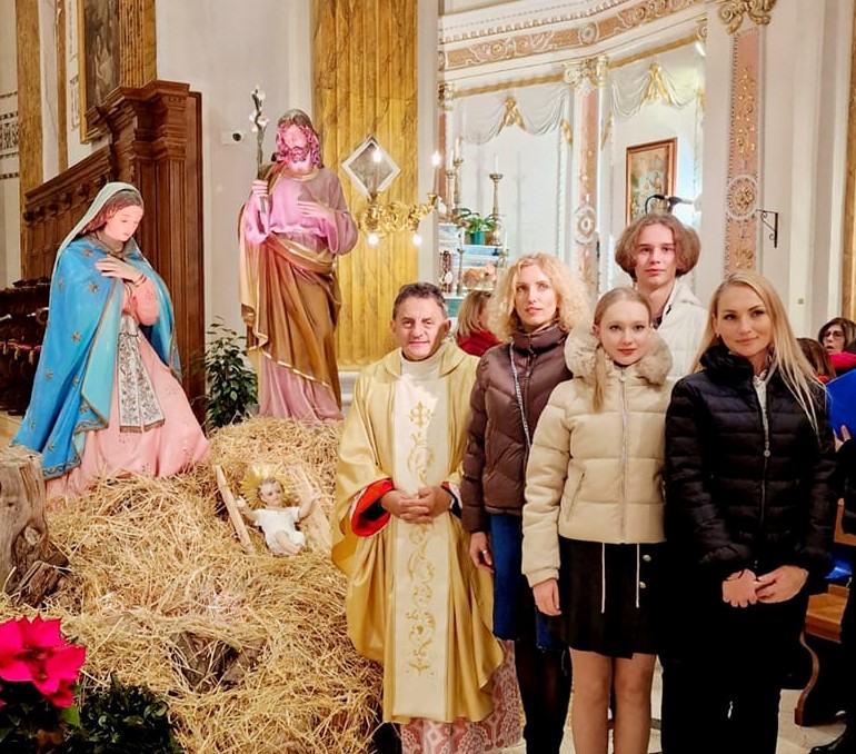 San Cataldo. A Natale accolto in Chiesa Madre un gruppo di ucraini