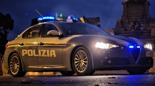 Caltanissetta. Va a cena in un locale ma si rifiuta di pagare il conto nonostante l’arrivo della Polizia