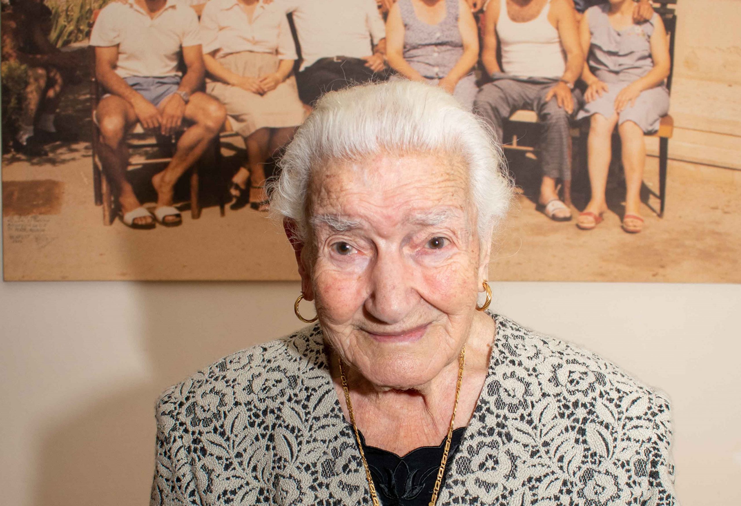 Caltanissetta, Santa Barbara: Nonna Maddalena soffia su 101 candeline