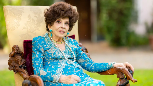 E’ morta Gina Lollobrigida, addio alla “Bersagliera” del cinema: aveva 95 anni