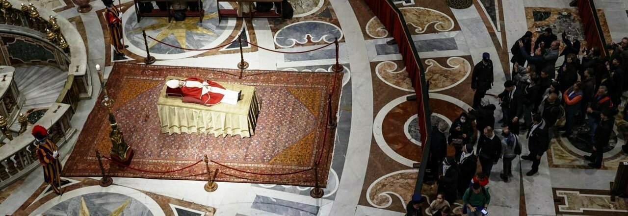 Leandro Janni. Ecco cosa accade nel momento in cui muore un Papa