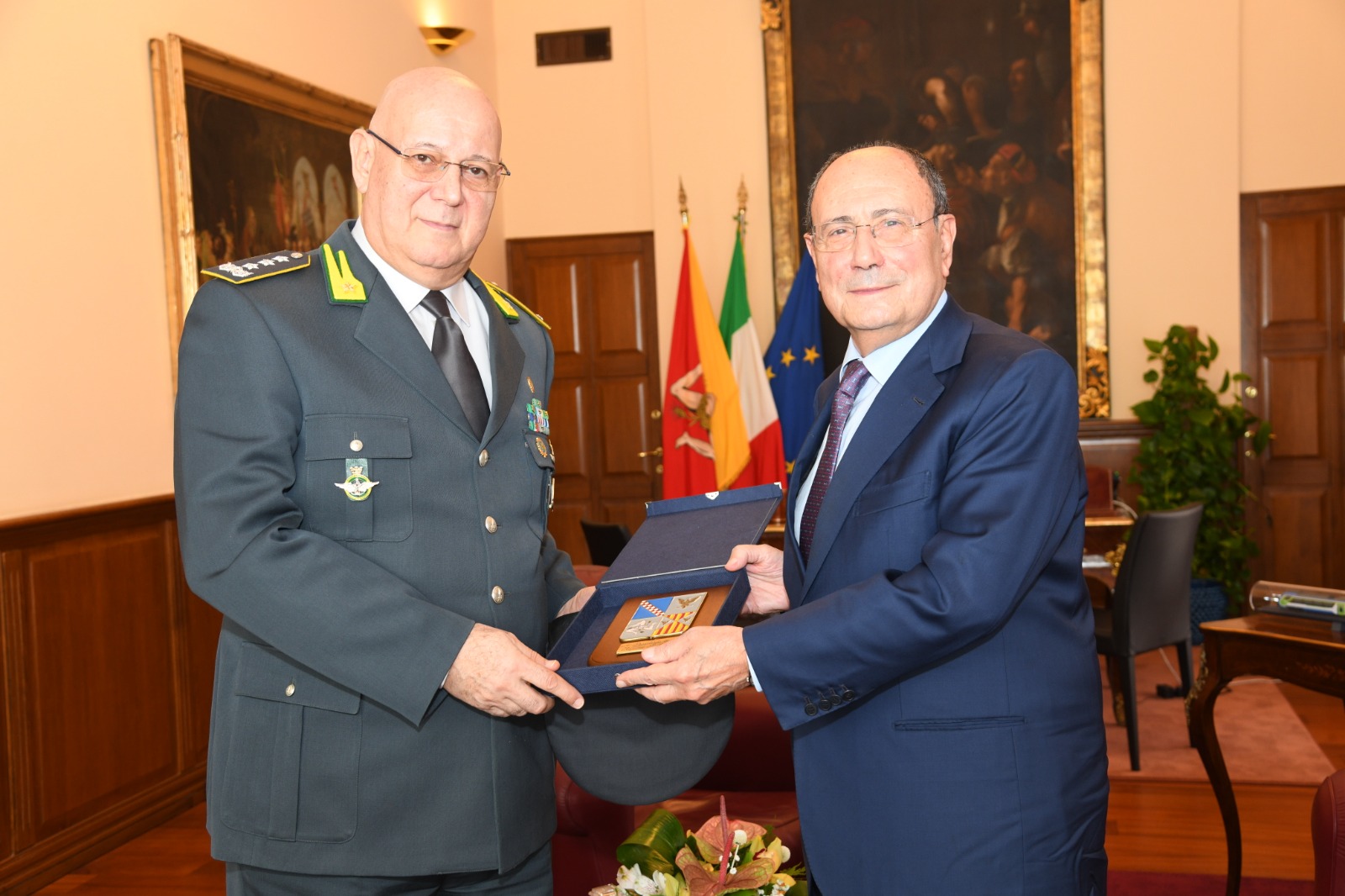 Palazzo d’Orléans, Schifani incontra il comandante della Guardia di Finanza Italia Sud-Occidentale