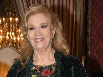 Iva Zanicchi torna in Rai, sarà ospite fissa di ‘BellaMà di Sera’