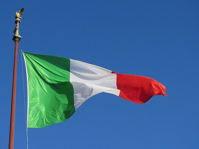 Bandiera italiana, chi ha ispirato la scelta del nostro Tricolore?