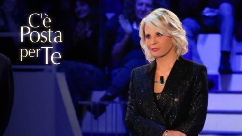 Tv: ascolti, 4,9 mln spettatori e 30,2% share per C’è posta per te