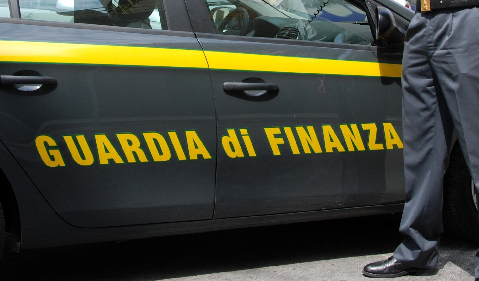 Traffico di cocaina tra la Calabria e Palermo, 21 arresti