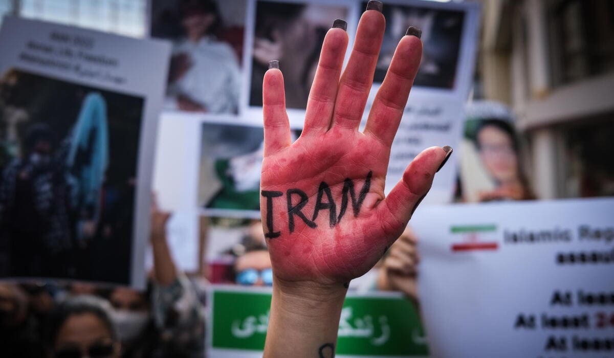 Caltanissetta, in difesa del popolo iraniano: venerdì un sit-in davanti la Prefettura