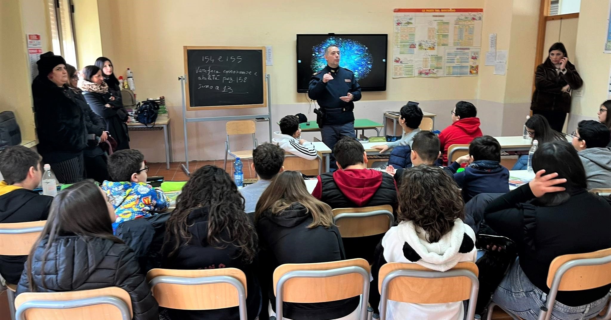 Incontro tra gli agenti della Polizia Postale e gli studenti dell’Istituto Comprensivo “Vallelunga/Marianopoli”