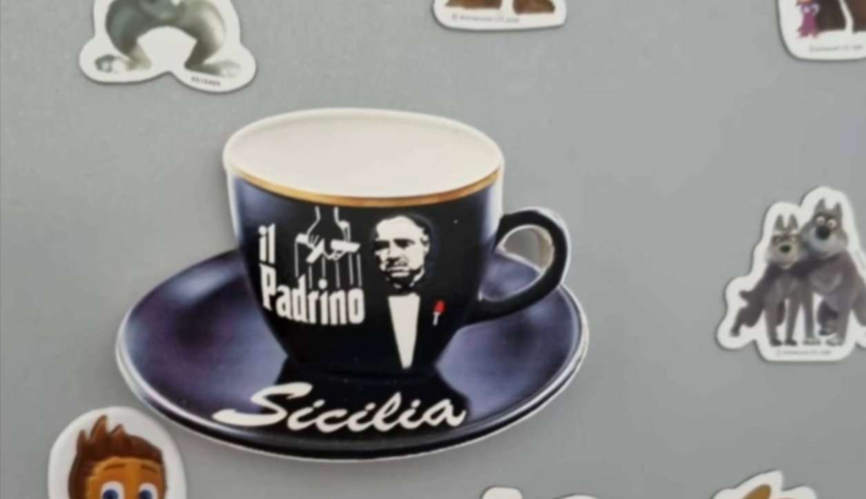 Mafia: nel covo Messina Denaro magneti frigo de Il padrino