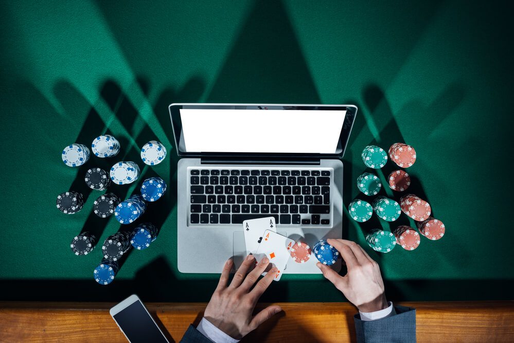Come gli italiani si stanno iscrivendo ai casinò online senza ostacoli?