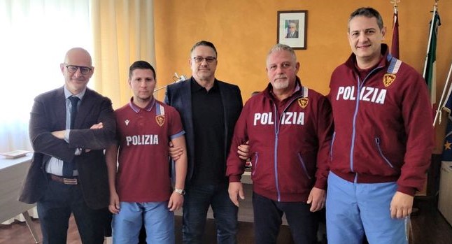 Caltanissetta, il Questore incontra i tecnici della Sezione giovanile di pesistica delle Fiamme Oro