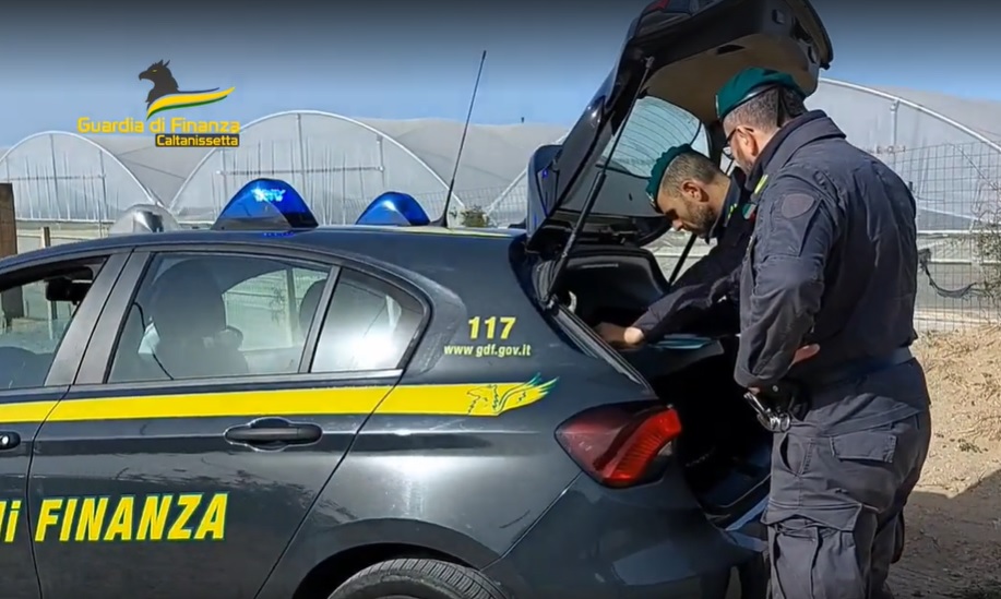 Caporalato a Caltanissetta, Sindacati: “lo sfruttamento è prassi consolidata”