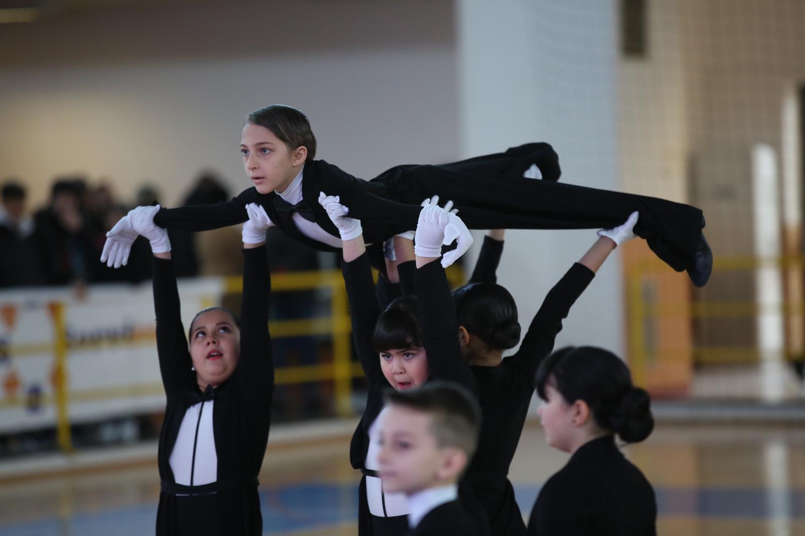 Sicily Dance Cup: in pista gli atleti della New Planet Academy di Caltanissetta e San Cataldo