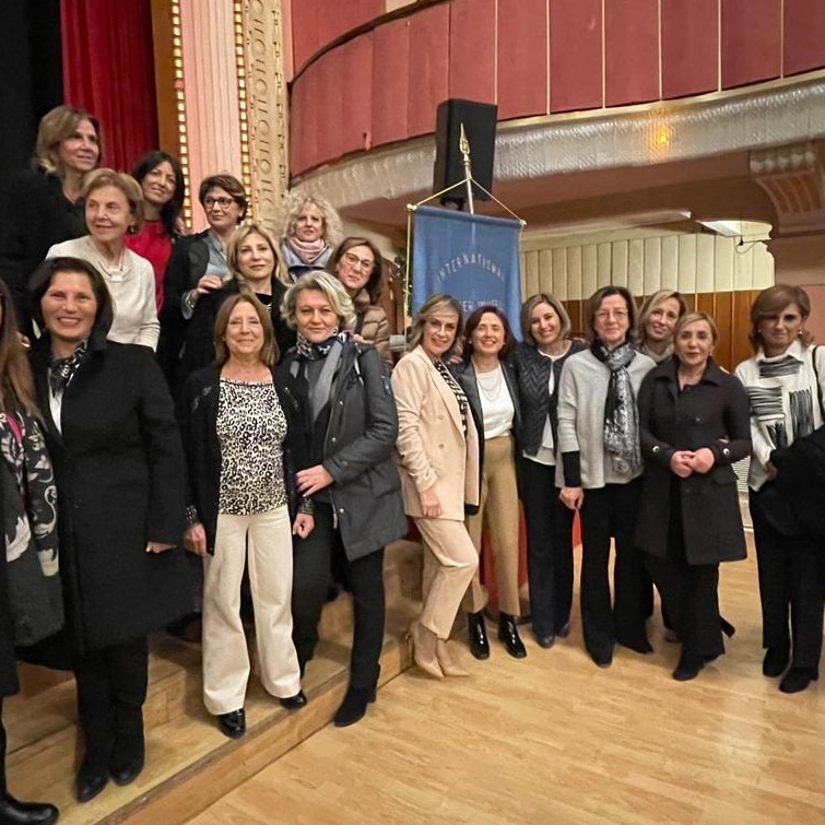 Caltanissetta, “La meraviglia in uno scatto”: Inner Wheel sostiene ConSenso con una mostra fotografica di beneficenza