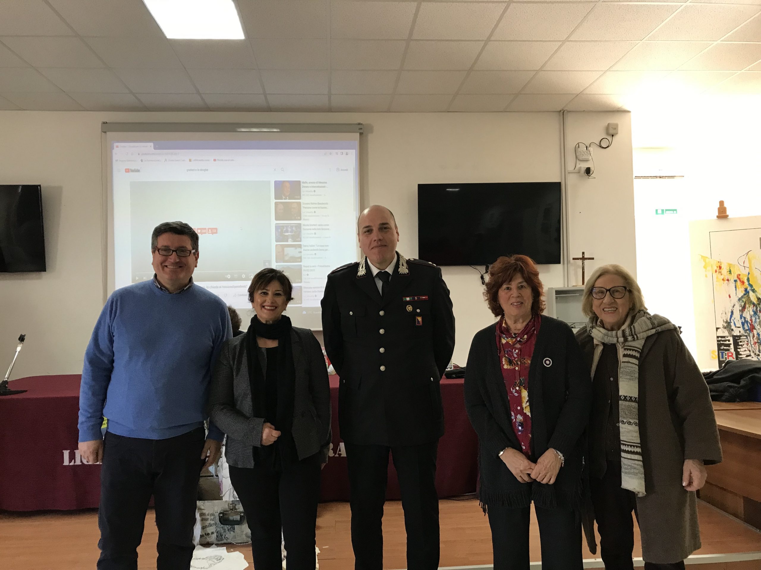 Caltanissetta, al Manzoni-  Juvara corsi di Educazione alla Legalità con Carabinieri e Soroptimist Club