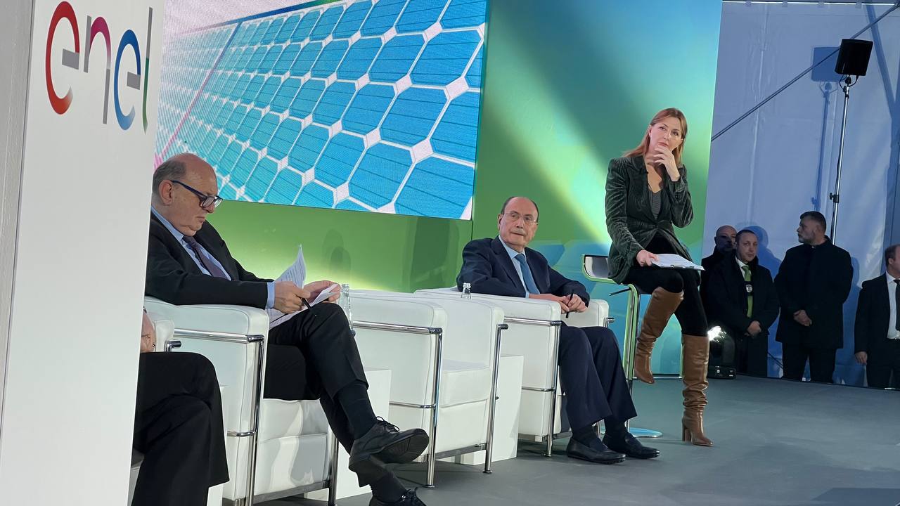 Sicilia come piattaforma per rinnovabili e tecnologie collegate. Schifani al 3Sun Gigafactory di Enel