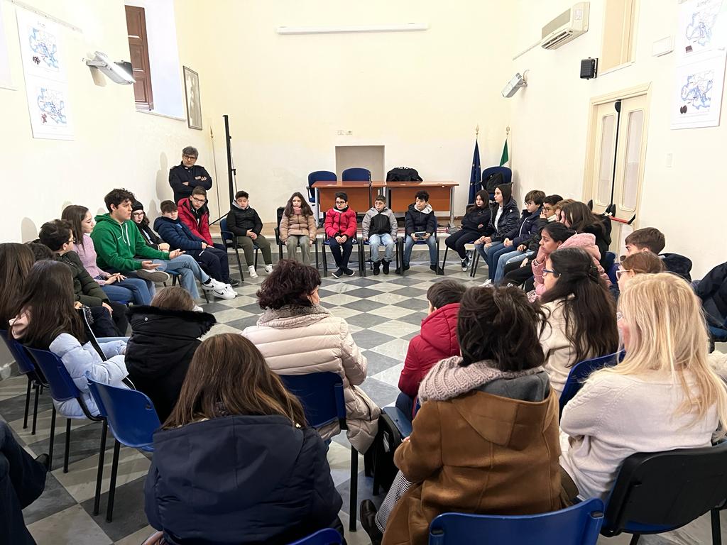 Caltanissetta, biblioteca Scarabelli: incontro su bullismo e cyberbullismo