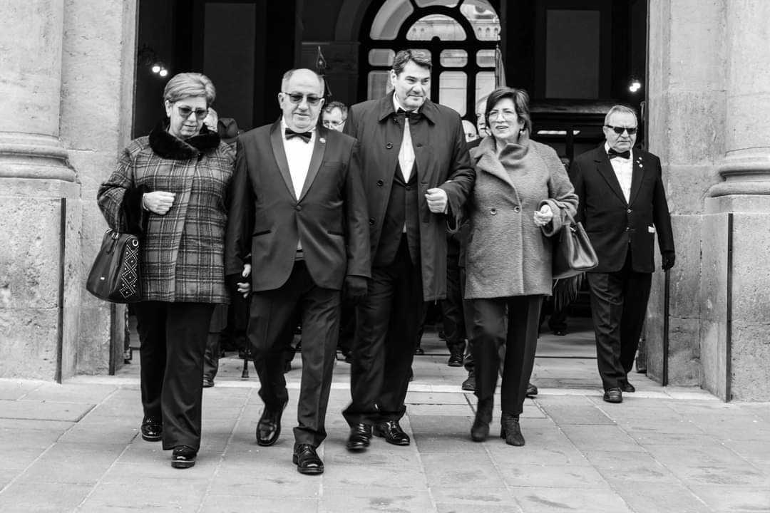 Caltanissetta, Real Maestranza: cerimonia di consegne tra Calogero Garzia e il capitano entrante Giuseppe Mangione