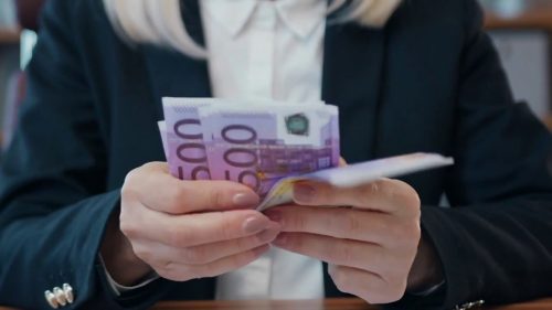 L’inflazione brucia 164 miliardi di risparmi