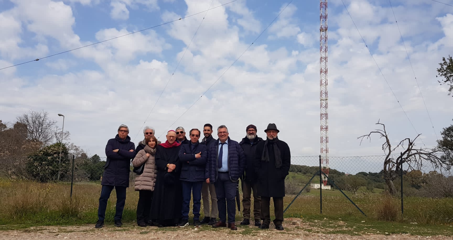 Caltanissetta, il Vescovo visita l’area dell’Antenna Rai. Il comitato Parco Antenna: “Inaccettabile immobilismo da parte di istituzioni e Rai Way”