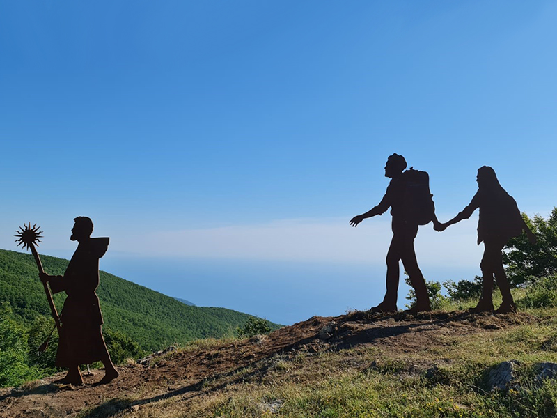 Italia, pubblicato il Catalogo dei 18 cammini religiosi: ecco dove si trovano