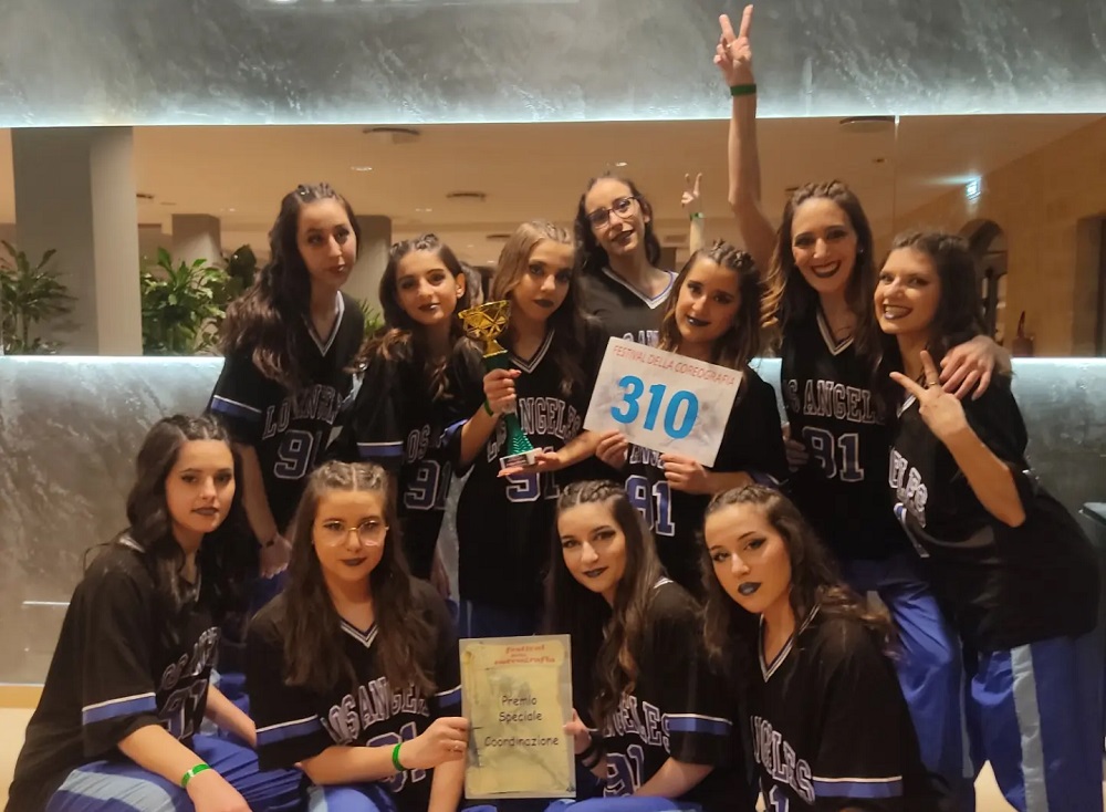 Crew mussomelese del Centro Studi Dimensione danza premiata al Concorso “Festival della coreografia”