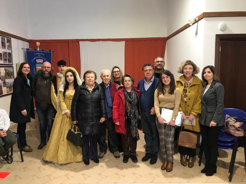 Campofranco, Incontro con tra generazioni. I ragazzi dialogano con l’autore