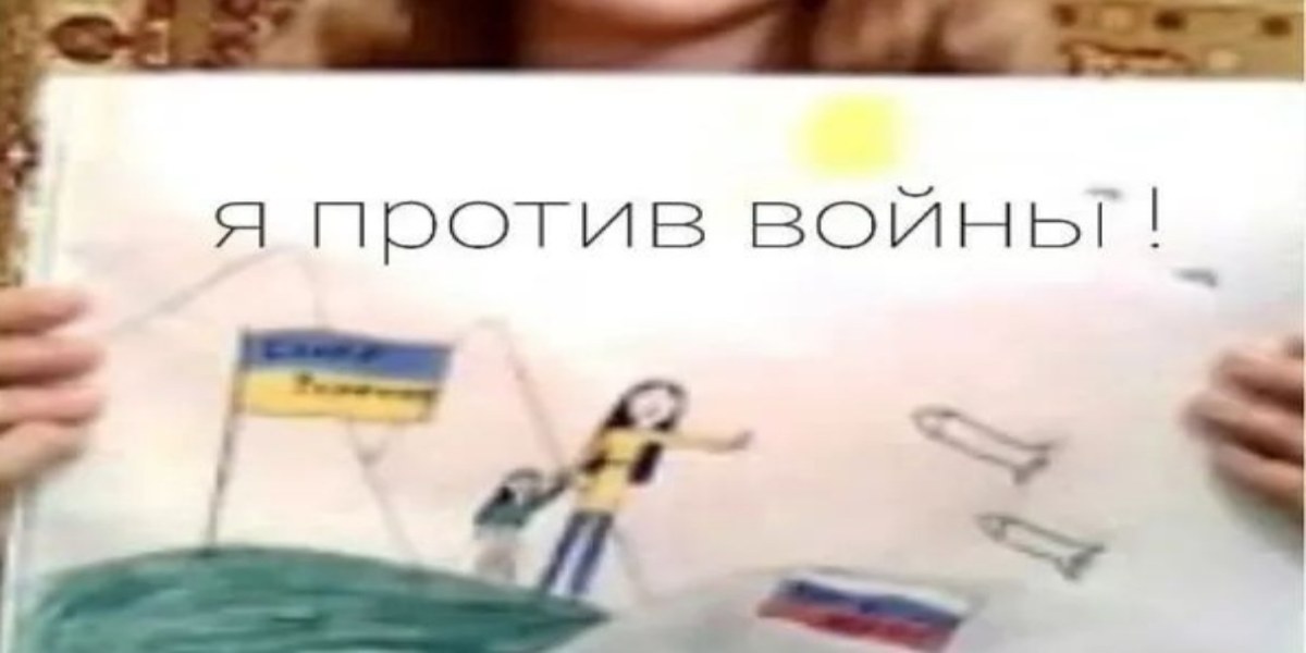 In Russia tribunale condanna genitore di una 12enne che a scuola aveva realizzato un disegno contro la guerra