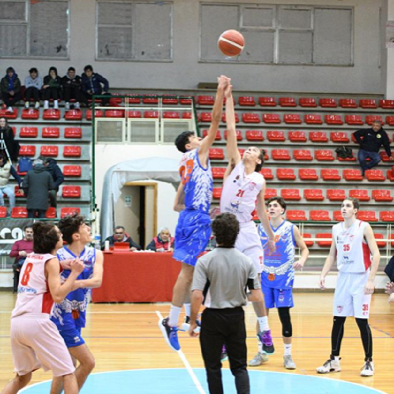 Caltanissetta, Invicta Under 17 lotta e conquista la vetta della classifica