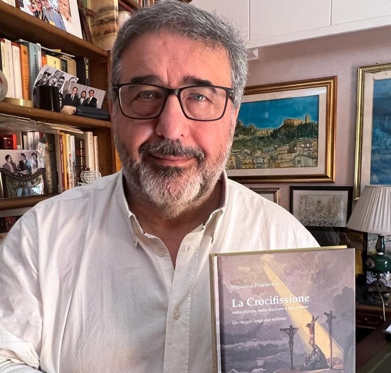 Caltanissetta, giovedì la presentazione del libro di Massimo Primavera: “La crocifissione nella pittura, scultura e cinema”
