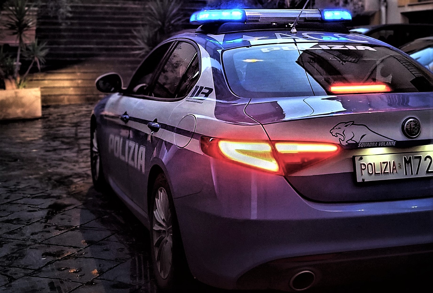 Caltanissetta, due aggressioni in centro storico. Nella notte sferrati pugni a ignari passanti