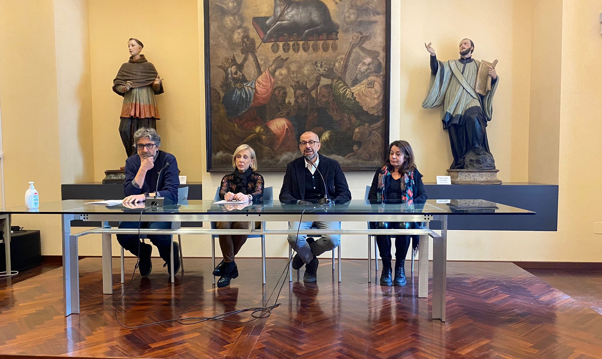 Caltanissetta, Museo Diocesano: le incisioni del genio Dürer che ispirarono Raffaello in mostra con lo Spasimo nisseno appena restaurato e gli scatti di Ursula Costa
