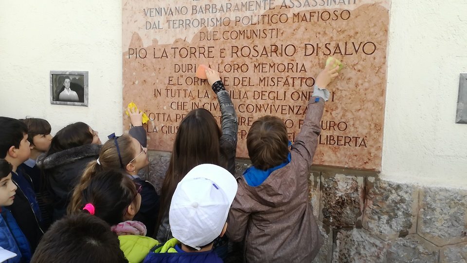 Sicilia, studenti ricordano La Torre e Di Salvo nel 41° anniversario dell’assassinio