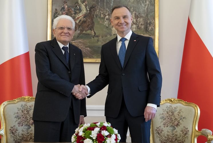 Immigrazione, Mattarella incontra Duda “Ue superi regole della preistoria”