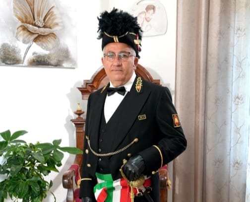 Caltanissetta, la Real Maestranza procede solenne nel Mercoledì della Settimana Santa