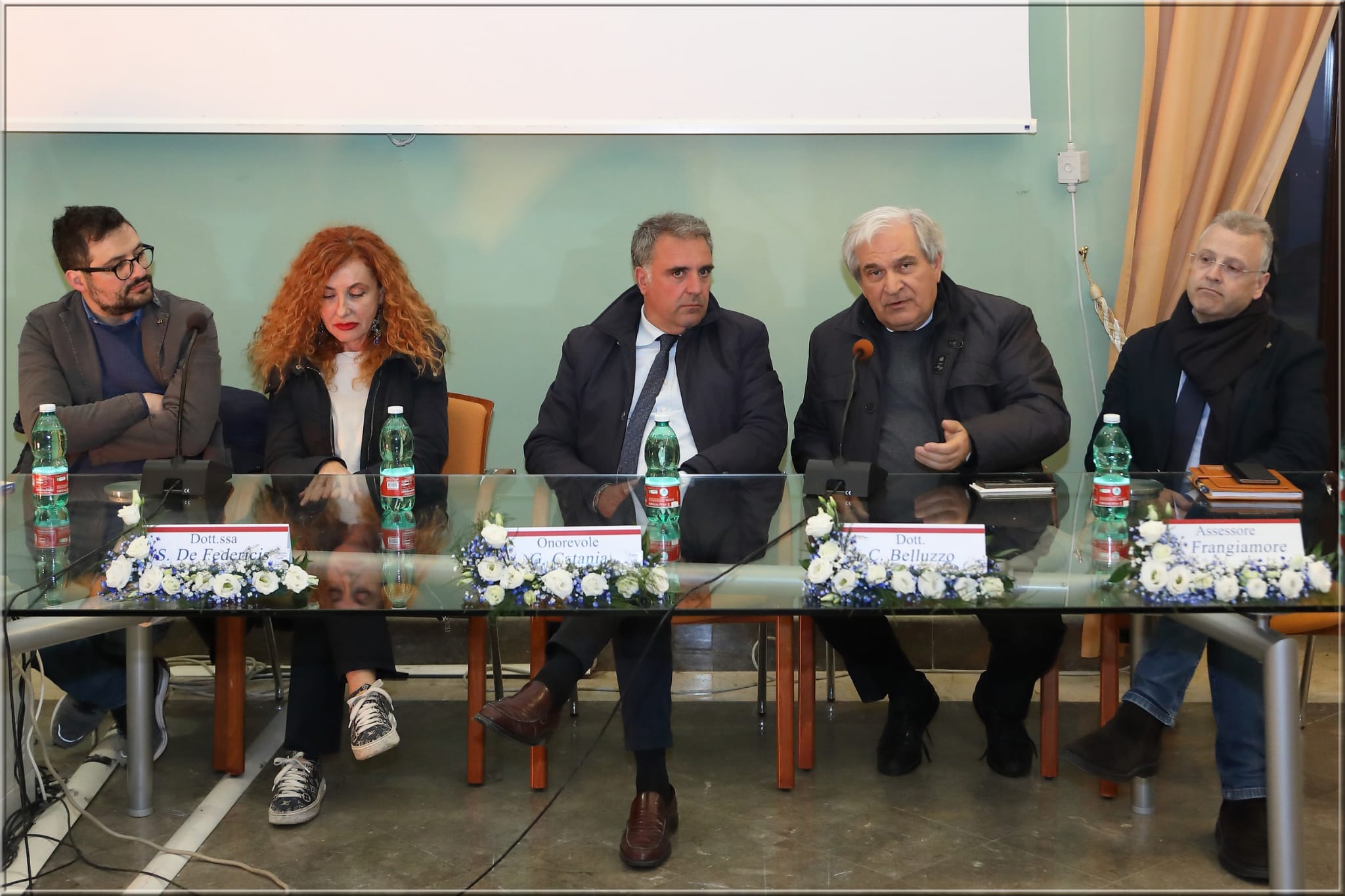 Mussomeli, presentato il libro. “Butta via i fazzoletti”. Incontro con l’autore