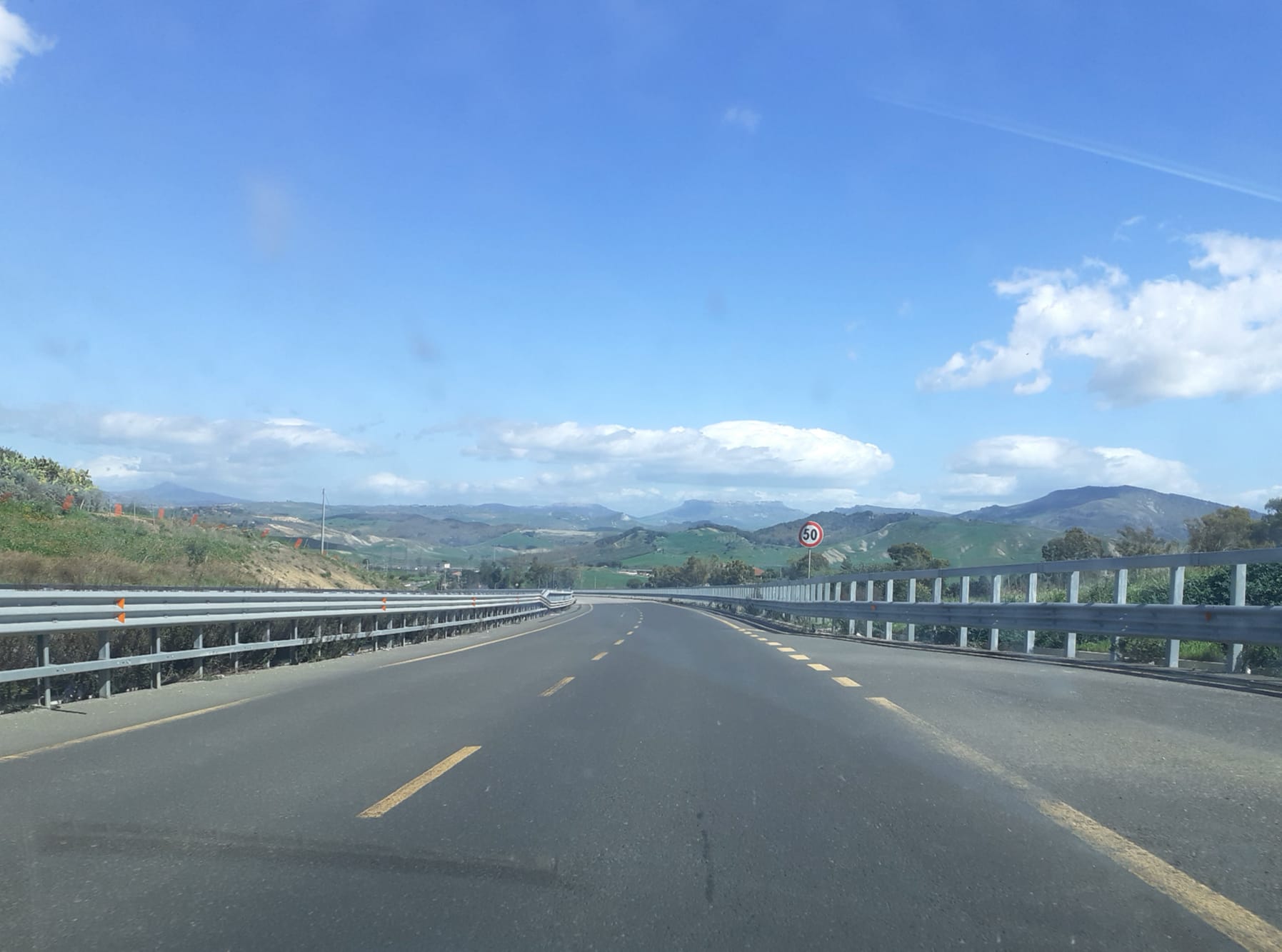 Maltempo e vento forte: chiusa l’A19 nel tratto Caltanissetta-Enna