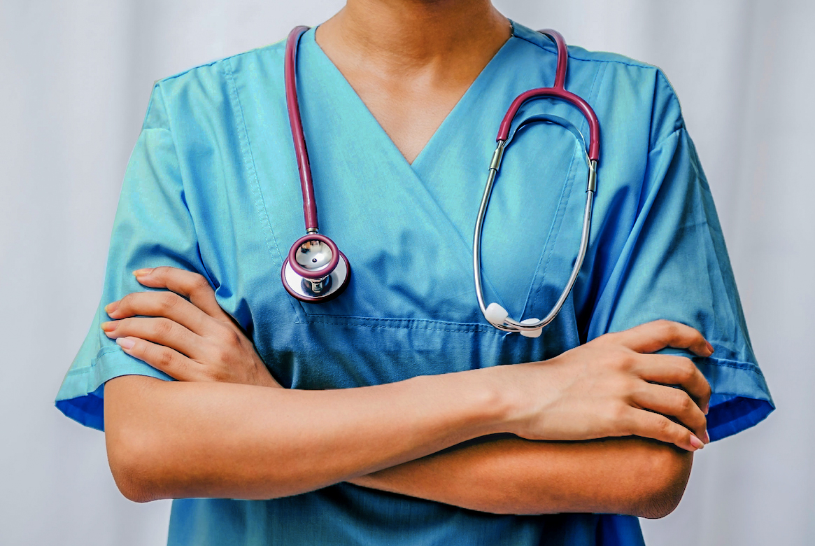 Donne e professioni:  l’infermieristica resta a trazione femminile