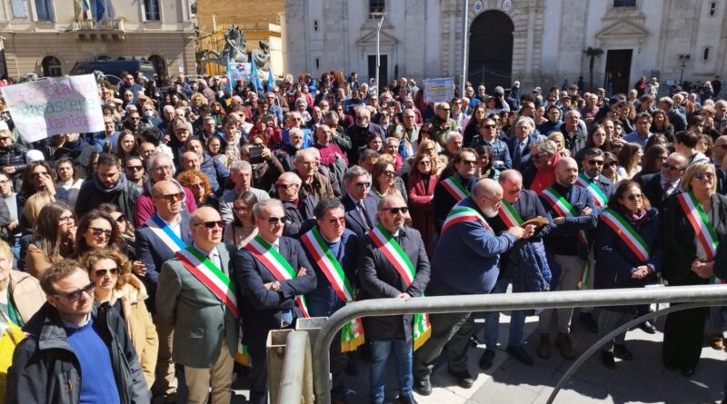 Caltanissetta. Armando Turturici sul Policlinico: “Cosa sta succedendo? Perchè è sceso silenzio assordante sulla vicenda?”