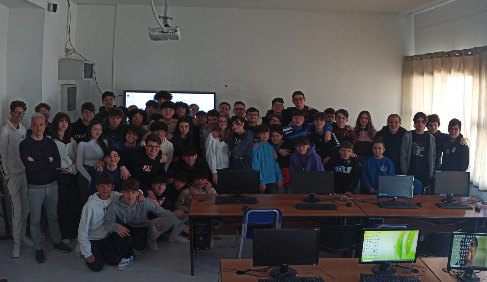 Caltanissetta, con “AFfy” gli studenti del Volta volano alle nazionali di AI  FOR YOUTH