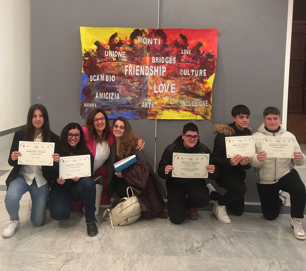 Caltanissetta, alunni del King premiati al concorso “Bridges 2022 – Twinning Art” di Agerica